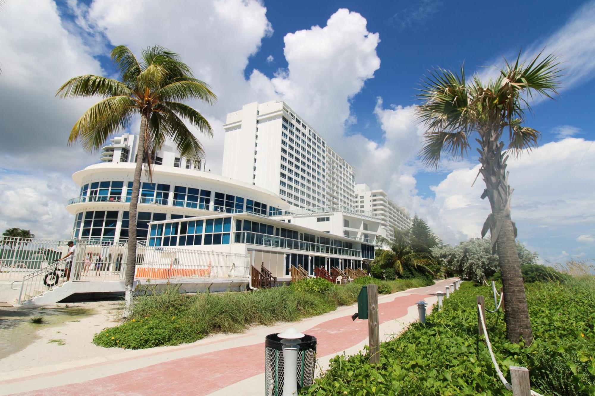 Castle 1733 Ocean View Studio With Direct Beach Access, Pool, Tennis & Free Parking Miami Beach Dış mekan fotoğraf