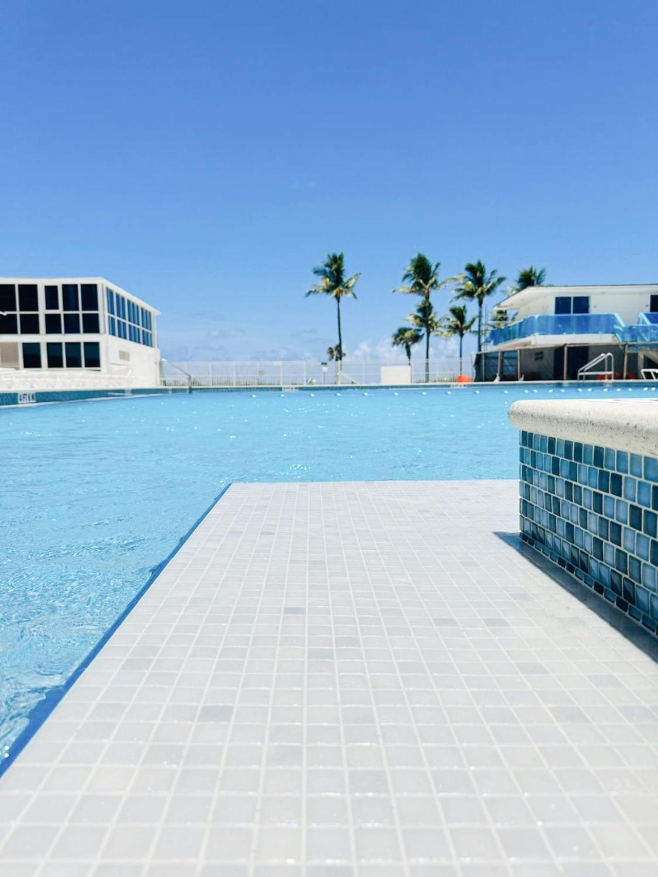 Castle 1733 Ocean View Studio With Direct Beach Access, Pool, Tennis & Free Parking Miami Beach Dış mekan fotoğraf
