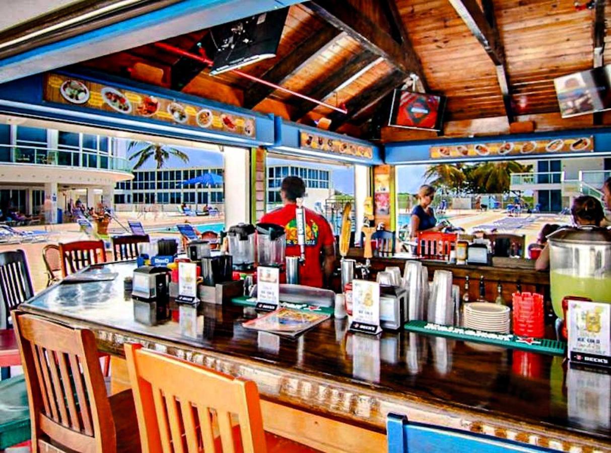 Castle 1733 Ocean View Studio With Direct Beach Access, Pool, Tennis & Free Parking Miami Beach Dış mekan fotoğraf