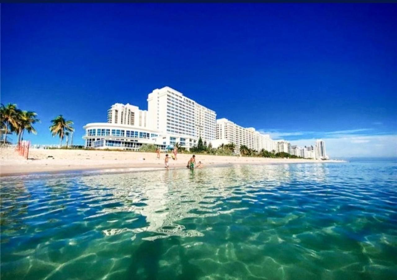 Castle 1733 Ocean View Studio With Direct Beach Access, Pool, Tennis & Free Parking Miami Beach Dış mekan fotoğraf