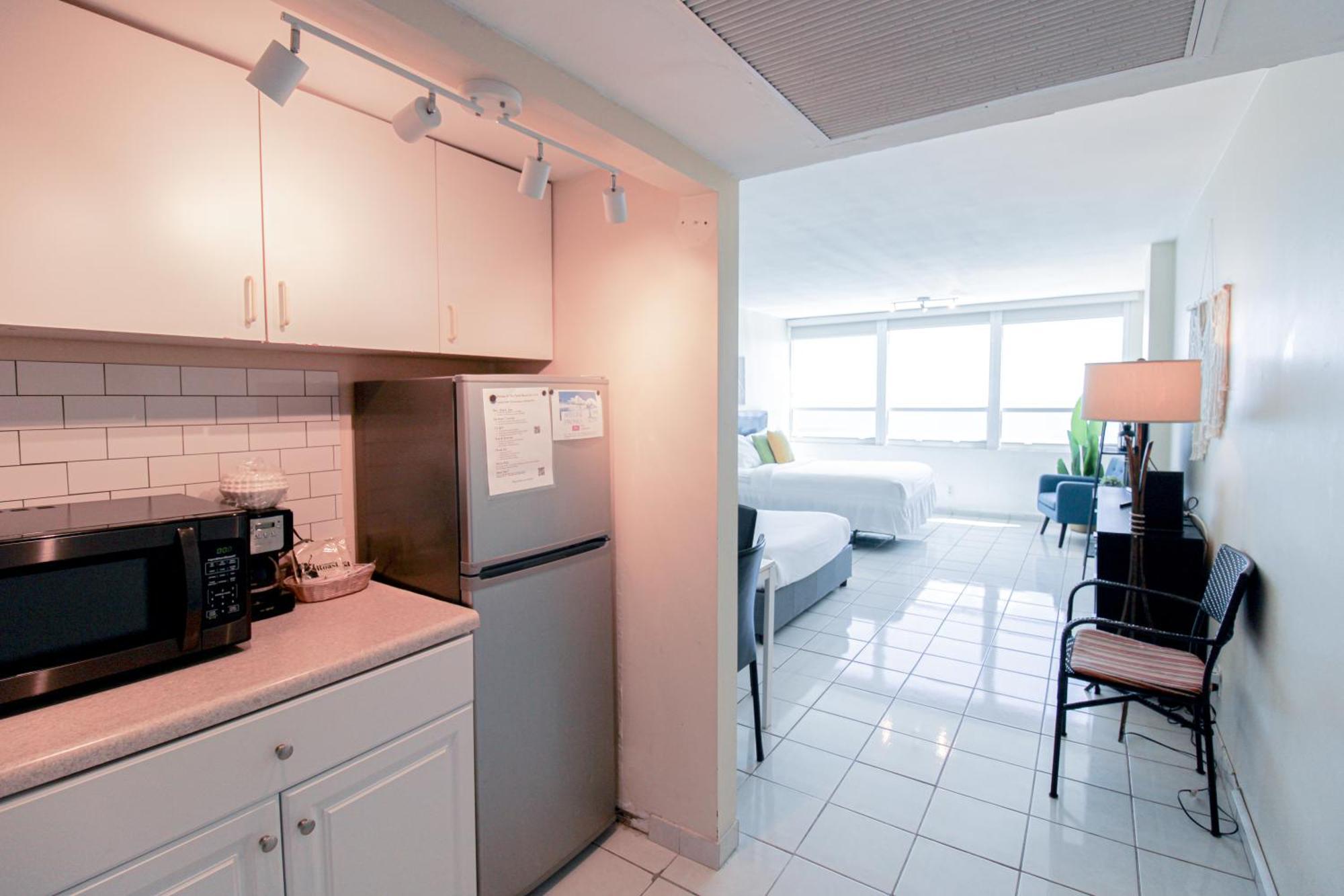 Castle 1733 Ocean View Studio With Direct Beach Access, Pool, Tennis & Free Parking Miami Beach Dış mekan fotoğraf