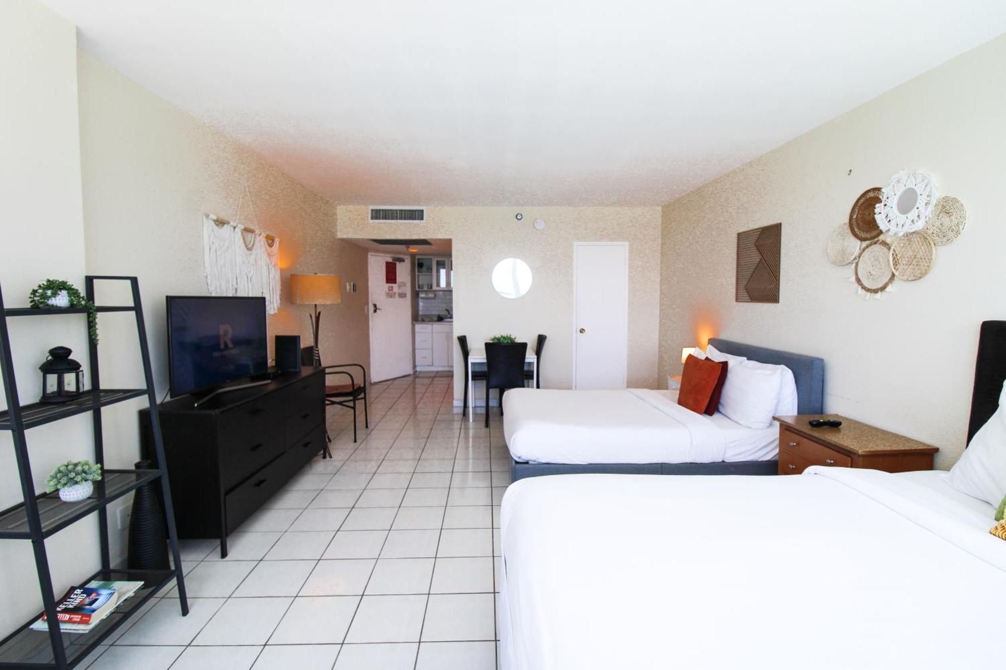 Castle 1733 Ocean View Studio With Direct Beach Access, Pool, Tennis & Free Parking Miami Beach Dış mekan fotoğraf