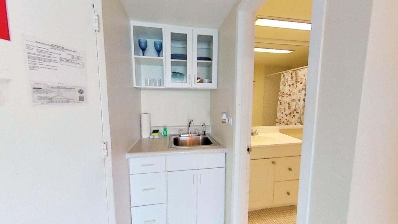 Castle 1733 Ocean View Studio With Direct Beach Access, Pool, Tennis & Free Parking Miami Beach Dış mekan fotoğraf